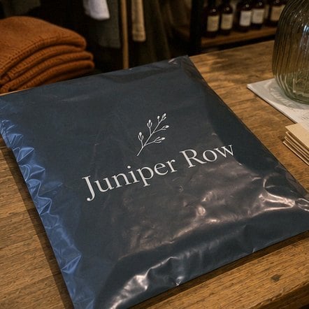 Customized poly bags for apparel and boutiques