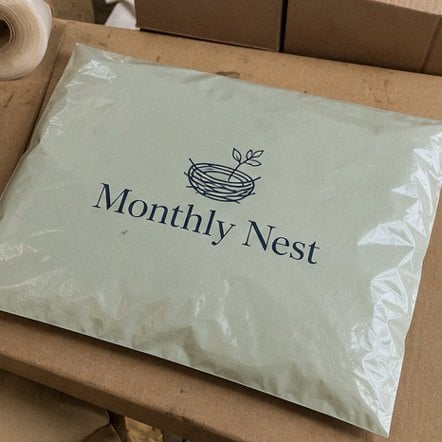 Customized poly bags for subscription boxes